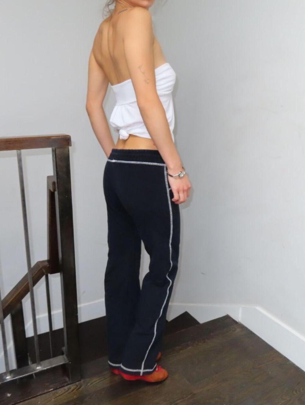 BCBGMAXAZRIA Women's Black Trousers - Picture 3 of 4